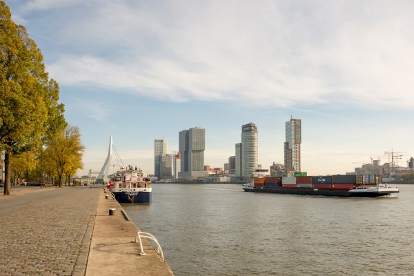 Nederland is als handelsland afhankelijk van de internationale economie voor zijn toekomstige welvaart. Foto: Willem van Kasteren (Havenbedrijf Rotterdam)